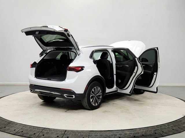 Used 2024 Buick Envision Preferred image 15