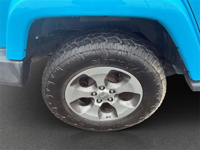 Used 2018 Jeep Wrangler Unlimited Sahara w/ Connectivity Group image 22