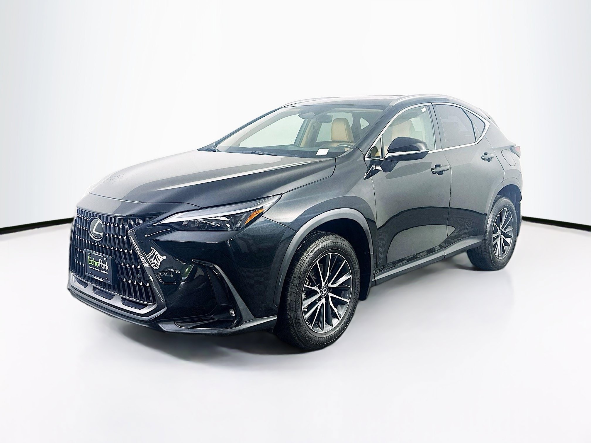 Used 2023 Lexus NX 350 AWD image 3