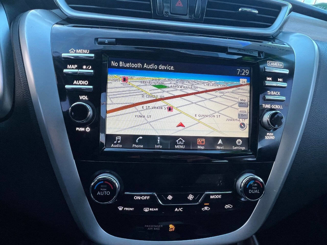 Used 2015 Nissan Murano Platinum w/ Platinum Technology Package AWD/4WD image 18