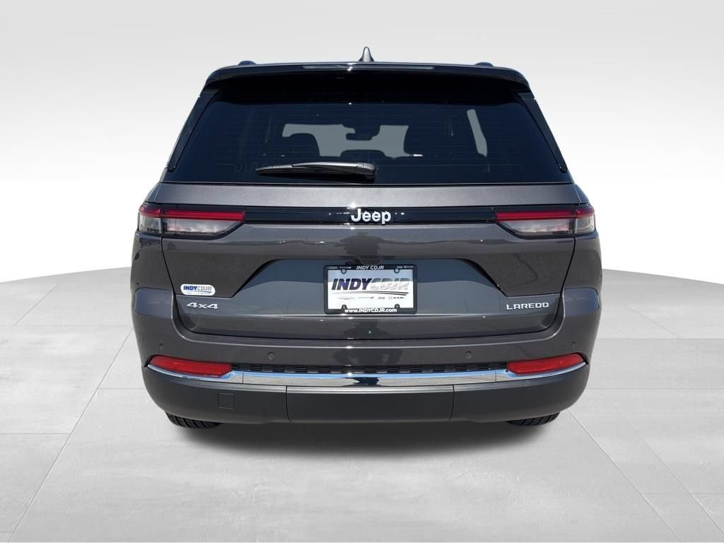 New 2026 Jeep Grand Cherokee Laredo X AWD/4WD image 5