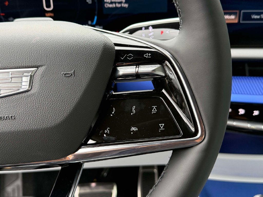 New 2027 Cadillac Optiq Luxury RWD image 18