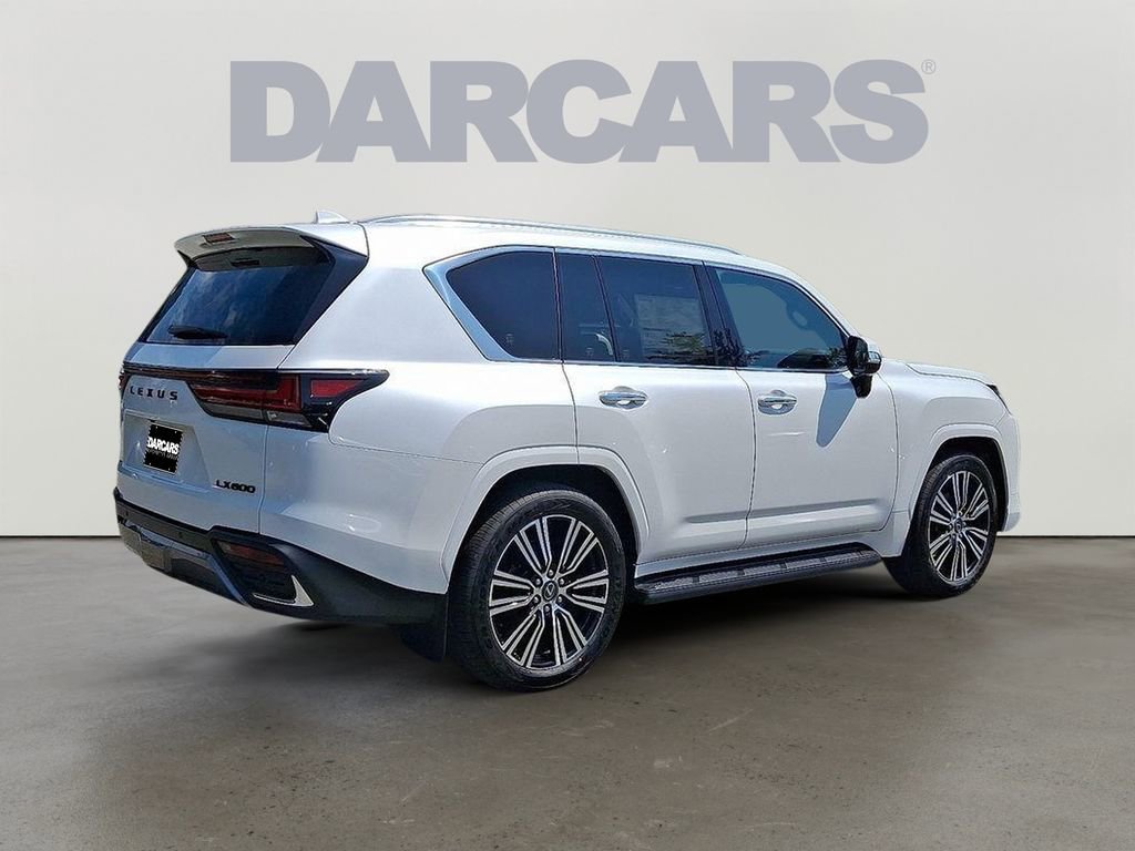 New 2025 Lexus LX 600 4WD w/ Luxury Package image 4