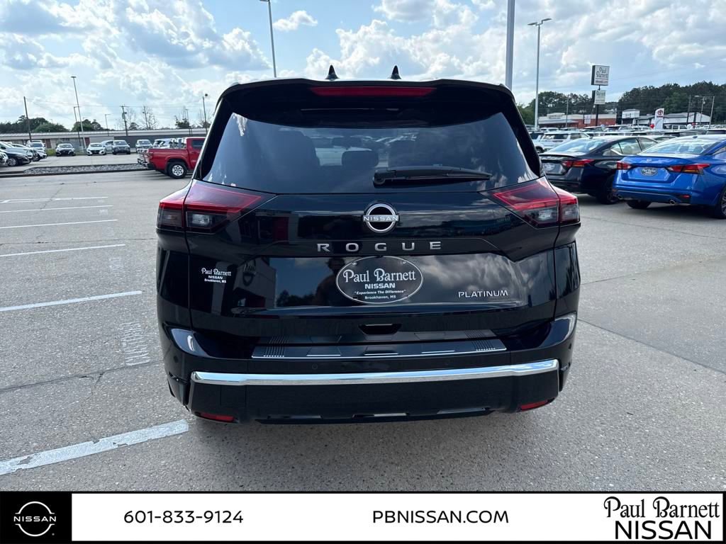 New 2025 Nissan Rogue Platinum w/ Tech Package image 14