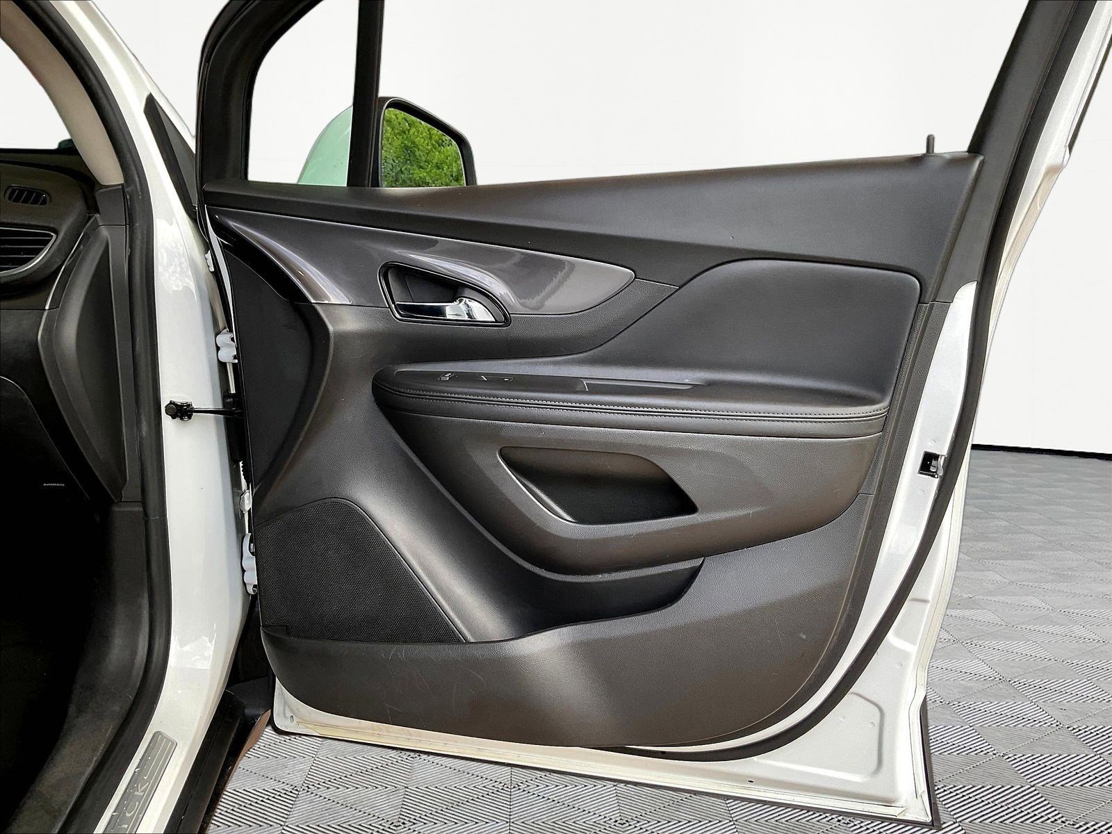 Used 2019 Buick Encore Preferred FWD image 26