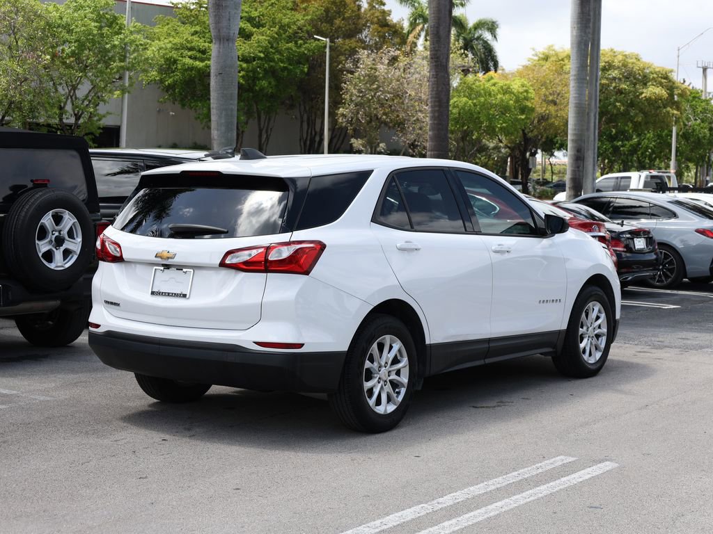 Used 2019 Chevrolet Equinox LS w/ LS Convenience Package image 5
