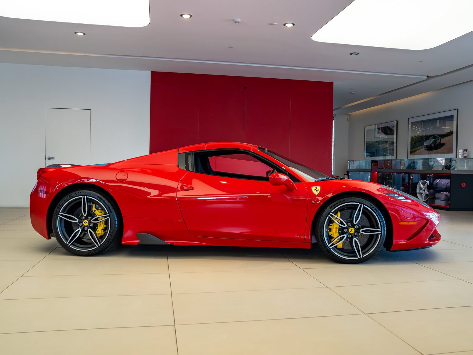 Certified 2015 Ferrari 458 Speciale A RWD image 32