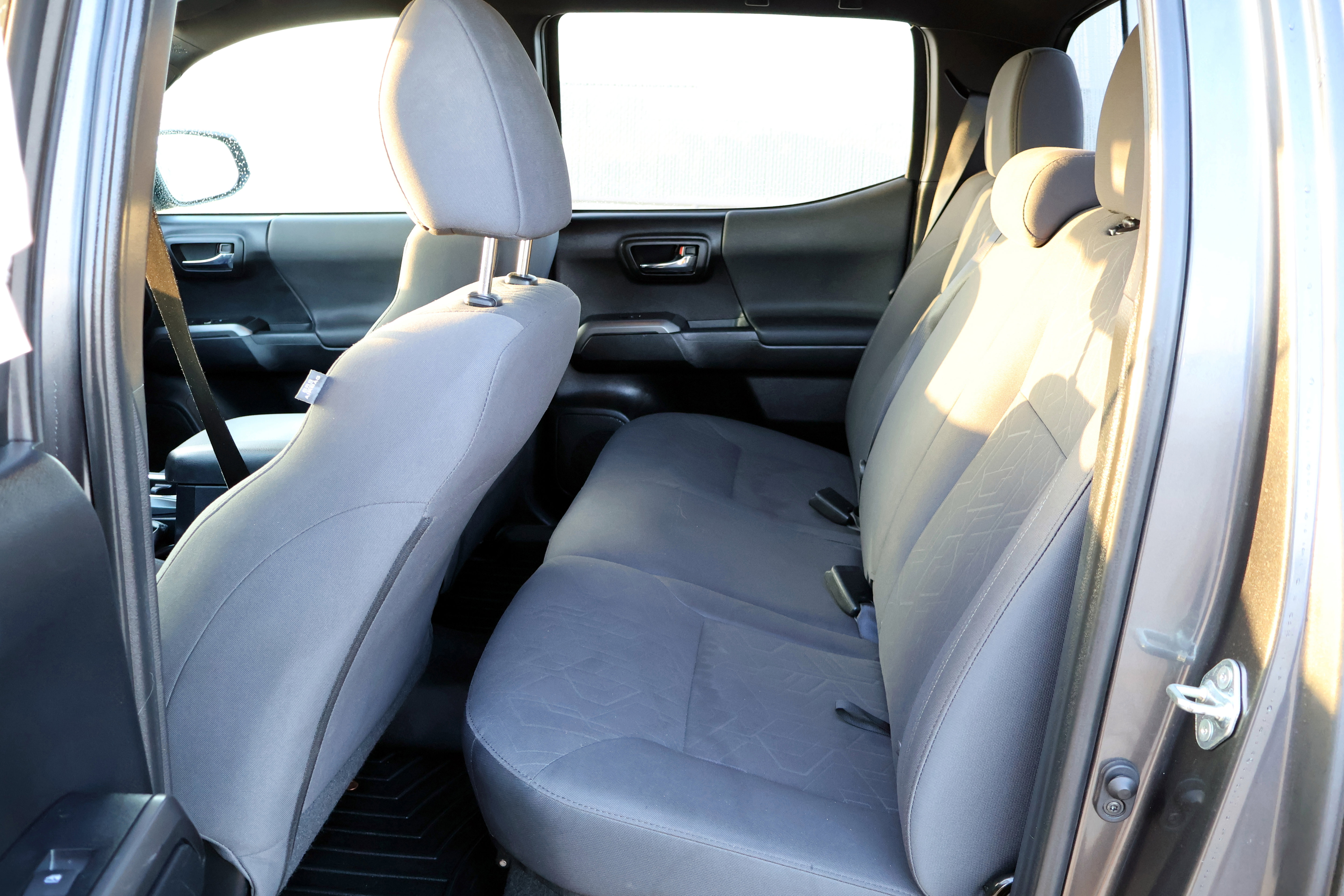 Used 2019 Toyota Tacoma TRD Sport image 18