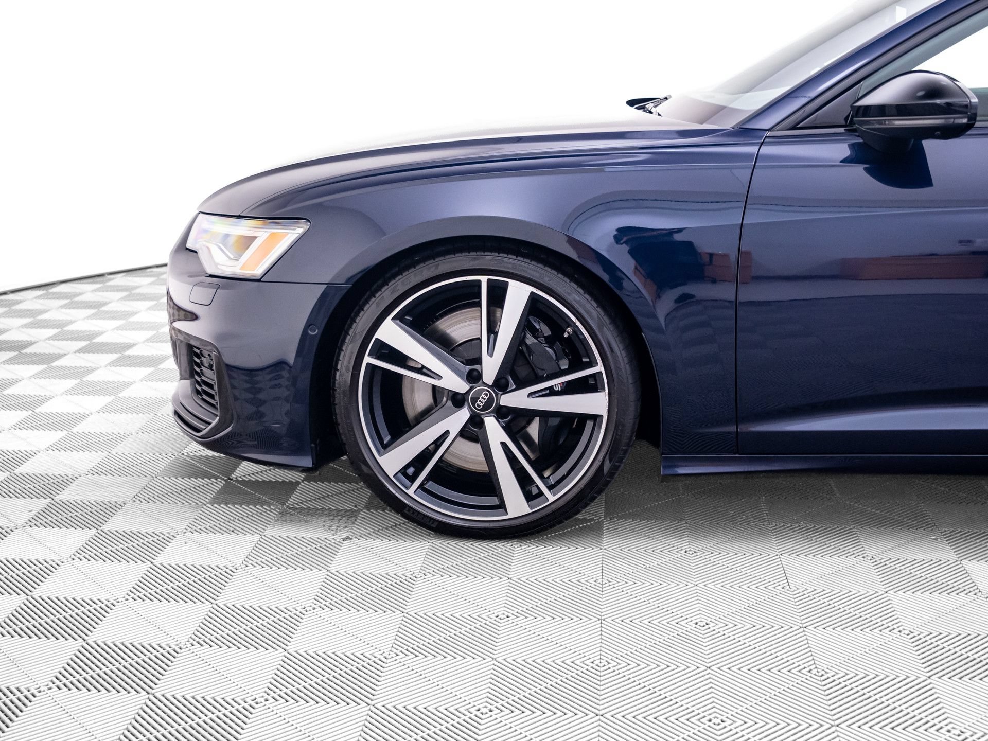 Used 2022 Audi S6 Premium Plus w/ S6 Executive Package AWD/4WD image 36