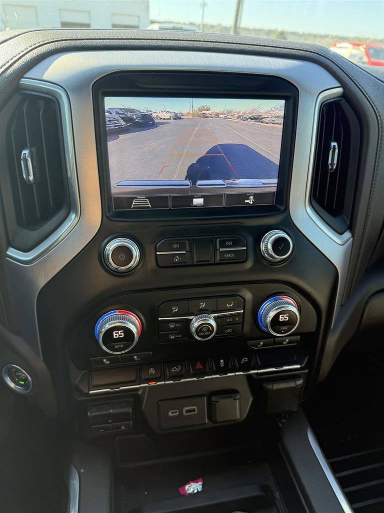 Used 2020 GMC Sierra 1500 Elevation w/ Elevation Value Package image 12