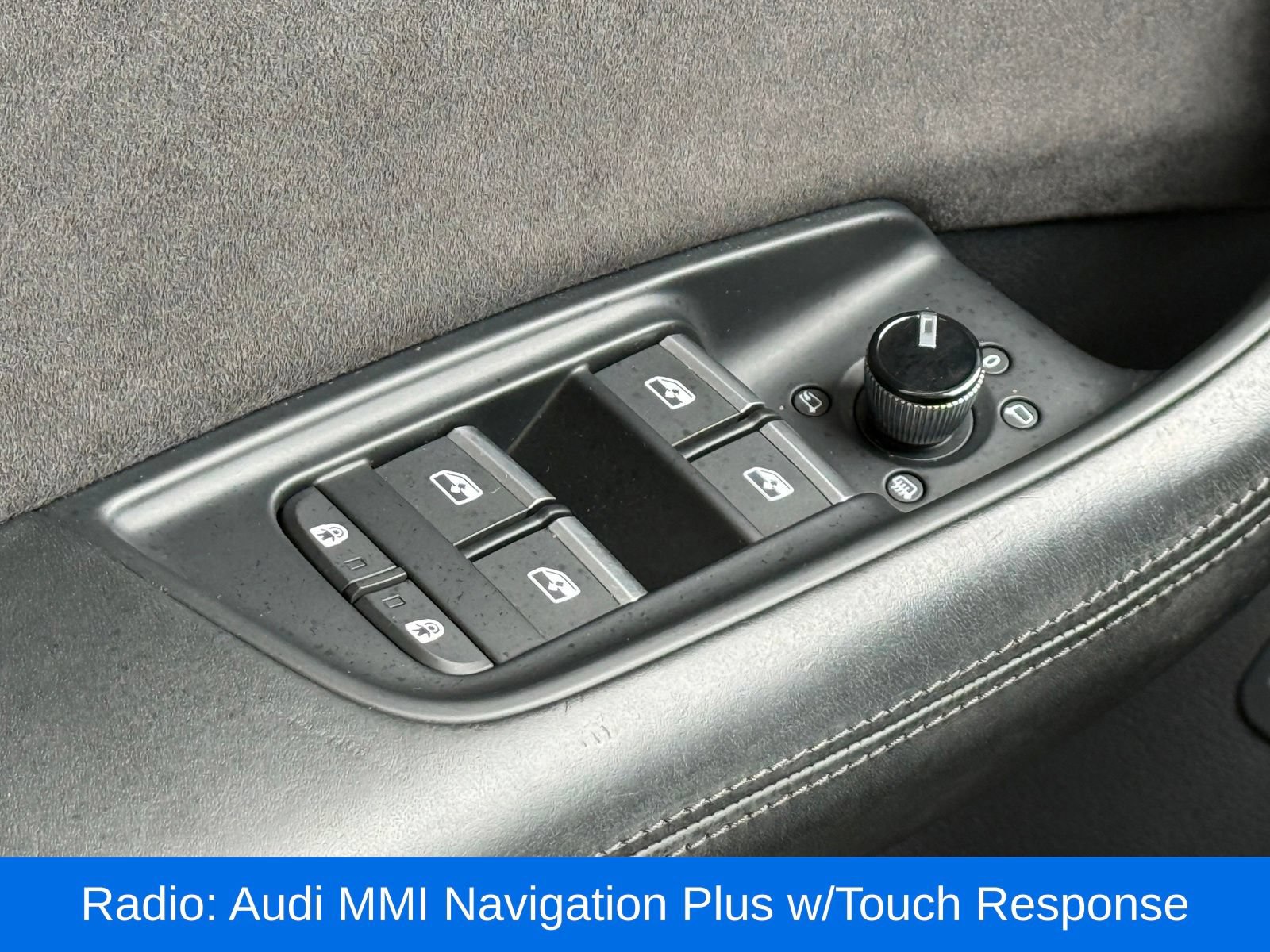 Used 2019 Audi Q8 Prestige w/ Luxury Package AWD/4WD image 40