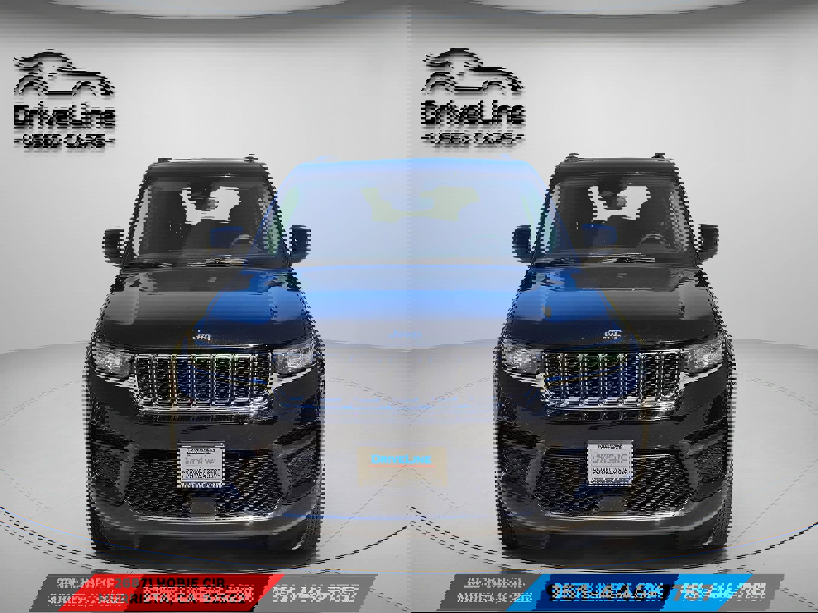 Used 2024 Jeep Grand Cherokee Laredo image 3