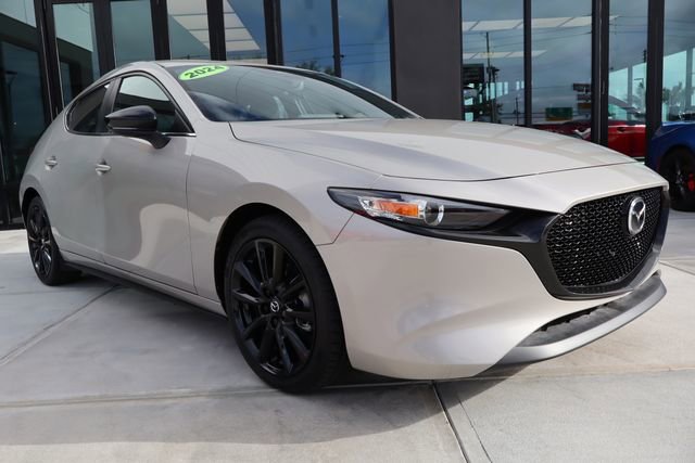 Used 2024 MAZDA MAZDA3 s image 1