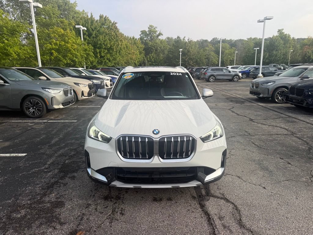 Used 2024 BMW X1 xDrive28i w/ Convenience Package AWD/4WD image 8