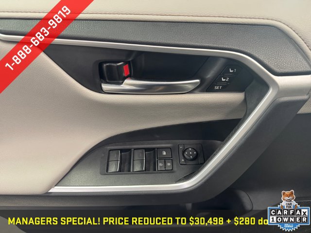 Used 2022 Toyota RAV4 Limited AWD/4WD image 27
