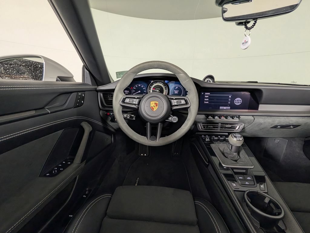 Certified 2022 Porsche 911 Carrera 4 GTS AWD/4WD image 21