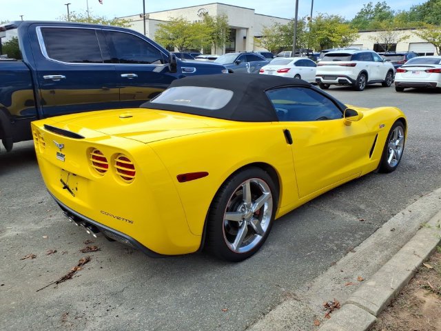 Used 2005 Chevrolet Corvette Convertible w/ Preferred Equipment Group RWD image 9