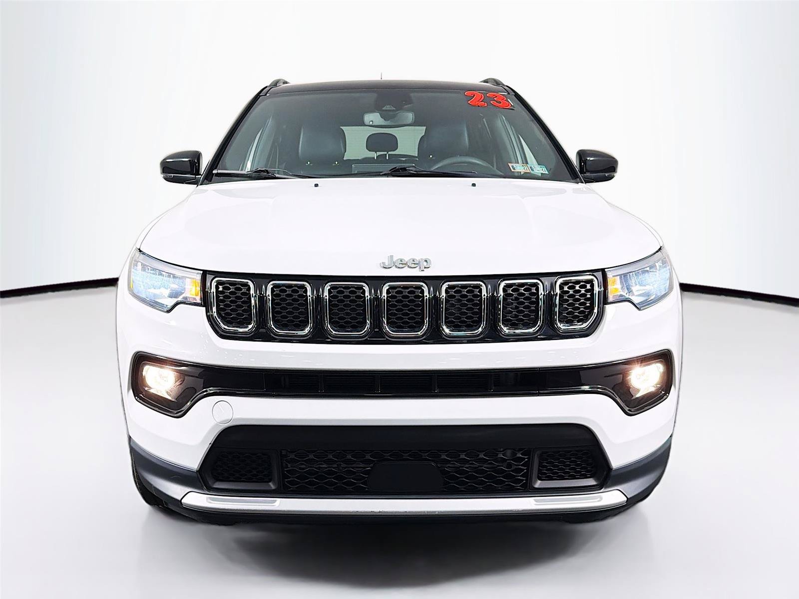 Used 2023 Jeep Compass Limited w/ Sun and Sound Group AWD/4WD image 6