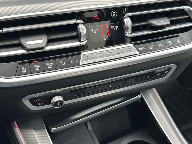 Used 2019 BMW X5 xDrive50i w/ M Sport Package image 33