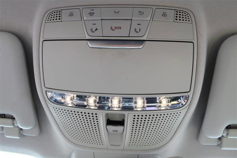 Used 2017 Mercedes-Benz E 300 w/ Premium 3 Package image 24