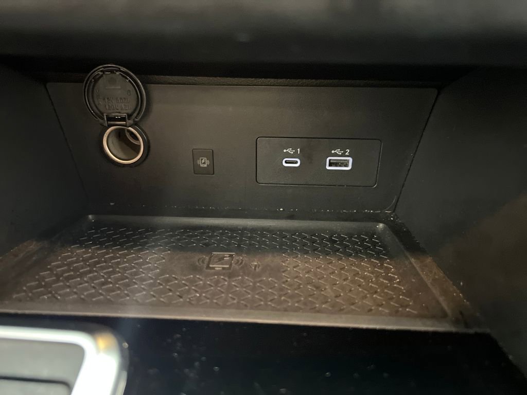 Used 2025 Nissan Pathfinder SL image 50