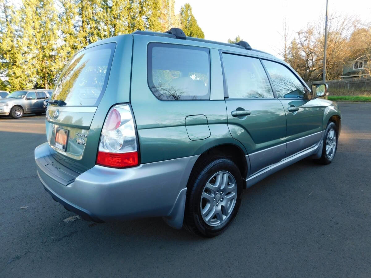 Used 2008 Subaru Forester 2.5X L.L. Bean image 2