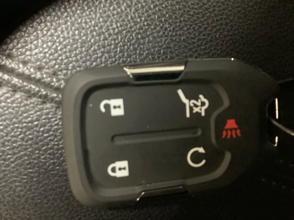 Used 2021 GMC Terrain SLE w/ Driver Convenience Package image 39
