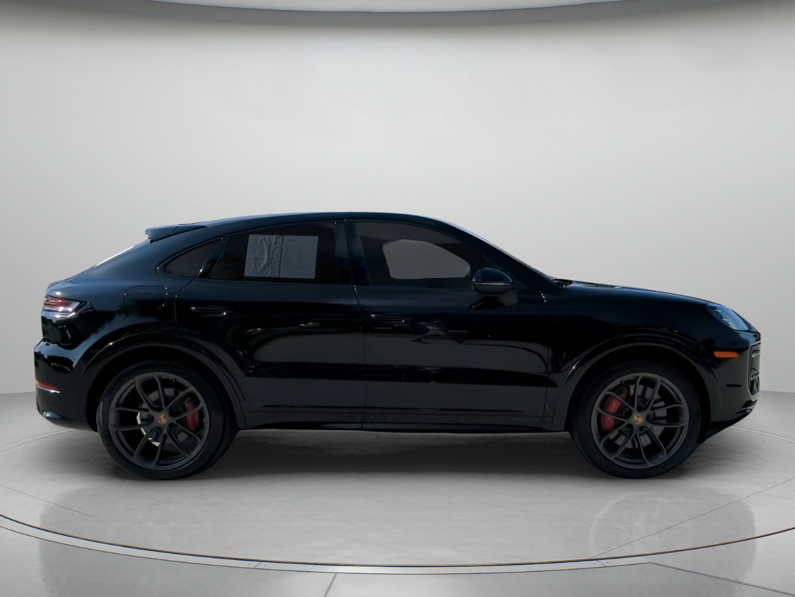 Used 2024 Porsche Cayenne S AWD/4WD image 33