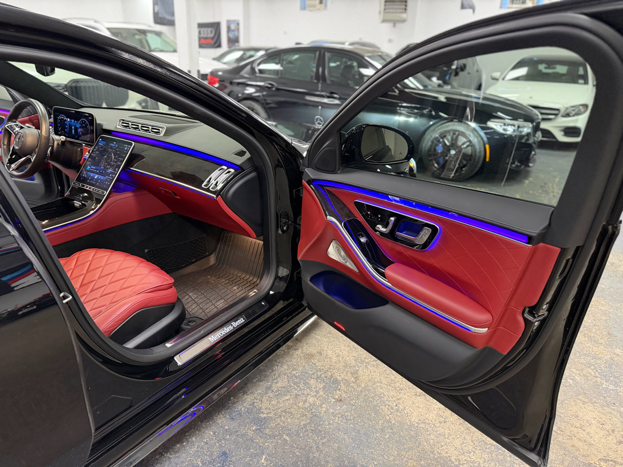 Used 2023 Mercedes-Benz S 580 S580 4MATIC image 39