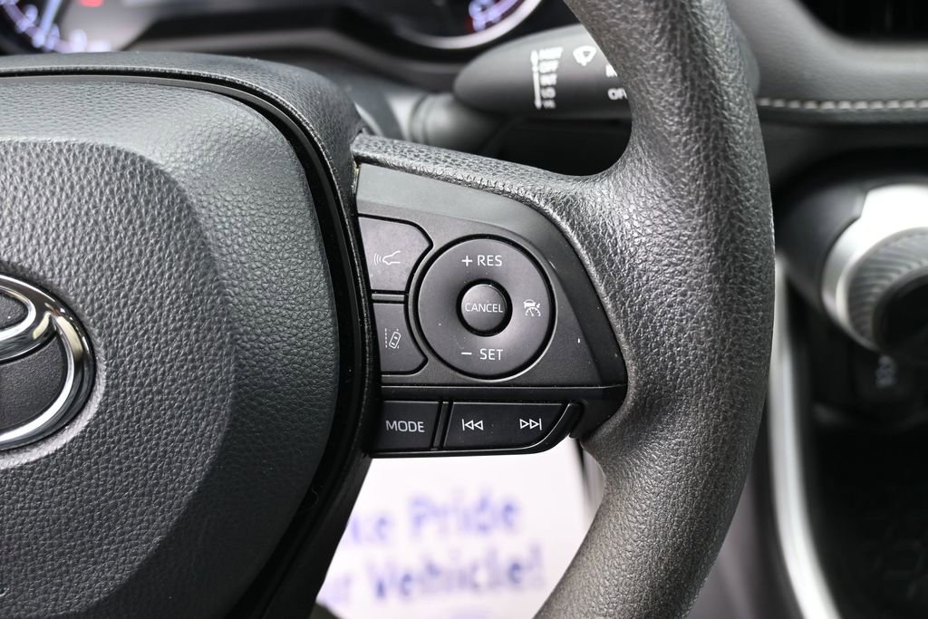Used 2024 Toyota RAV4 LE image 19