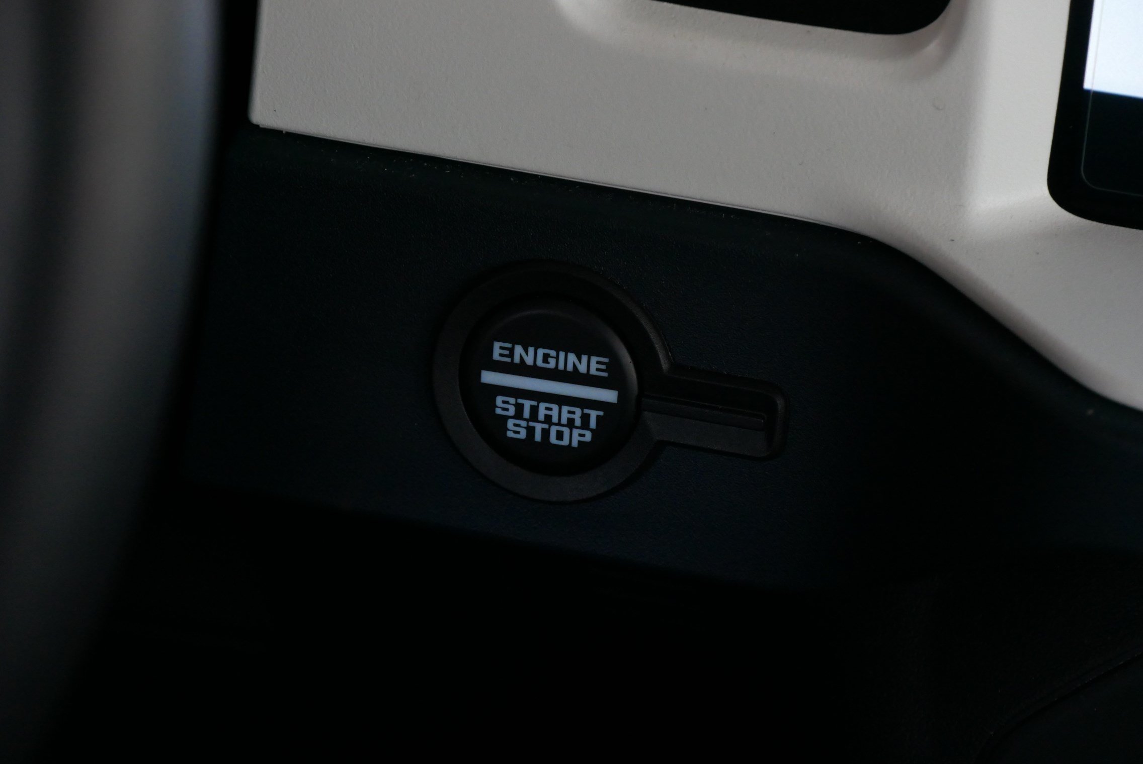 Used 2025 Ford Bronco Heritage Edition AWD/4WD image 25