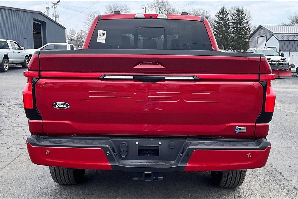 Used 2025 Ford F150 Lightning Platinum image 8
