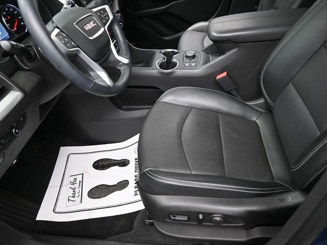 Used 2024 GMC Terrain SLT w/ Infotainment Package II image 15