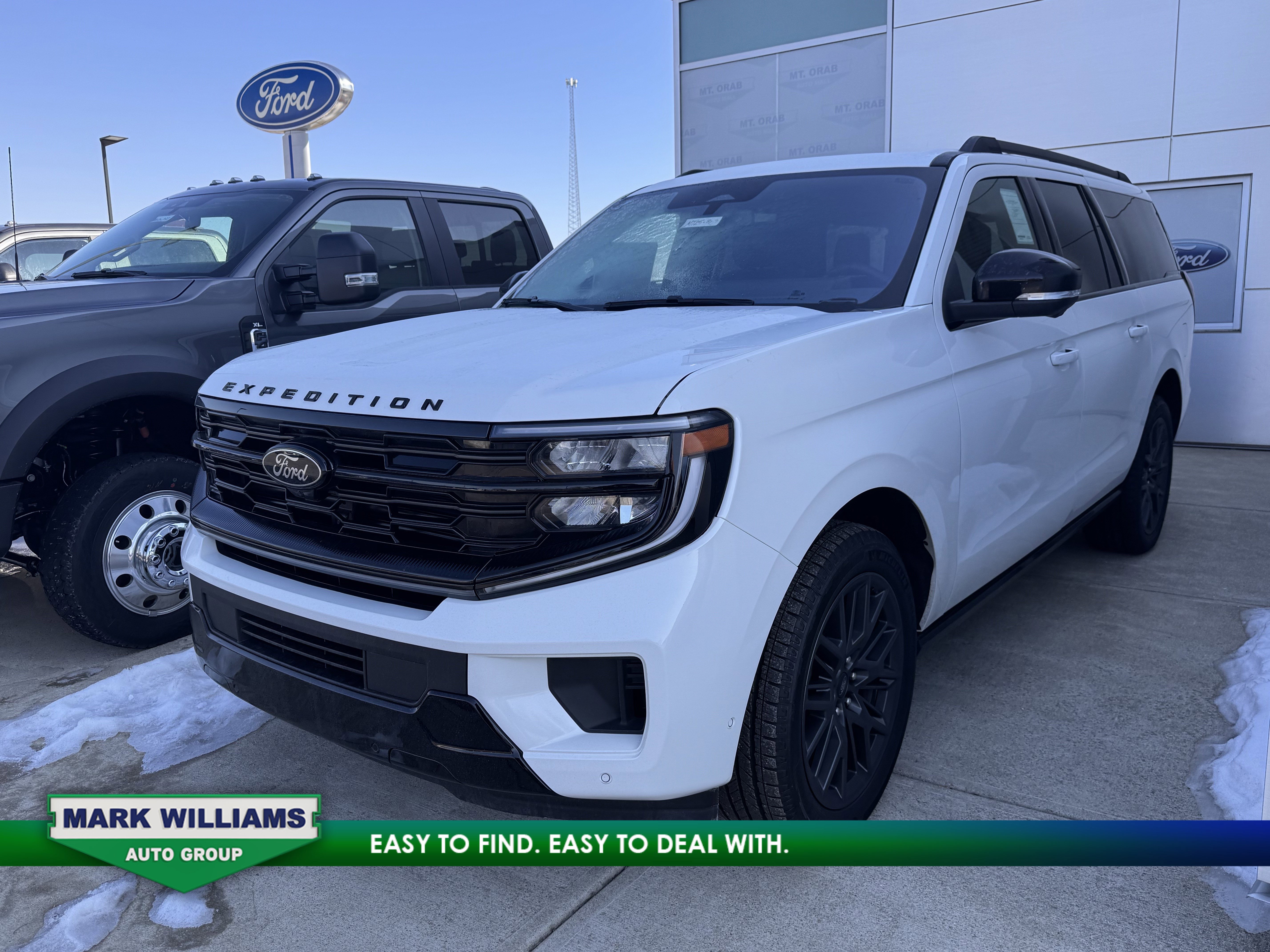 New 2025 Ford Expedition Max Platinum w/ Stealth Performance Package