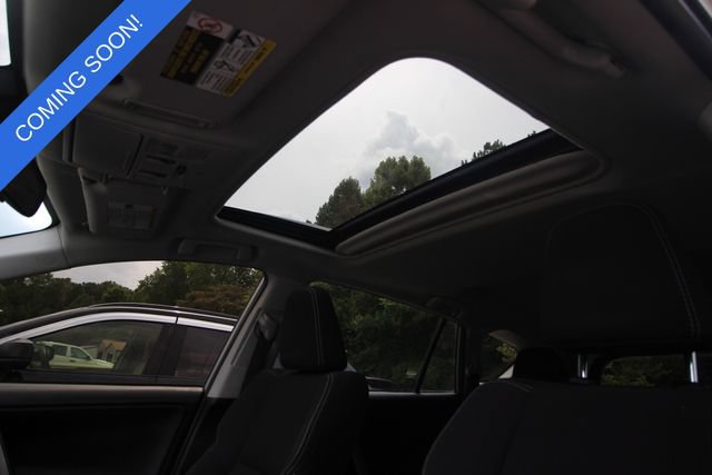 Used 2018 Toyota RAV4 XLE w/ Plus Extra Value Package FWD image 5