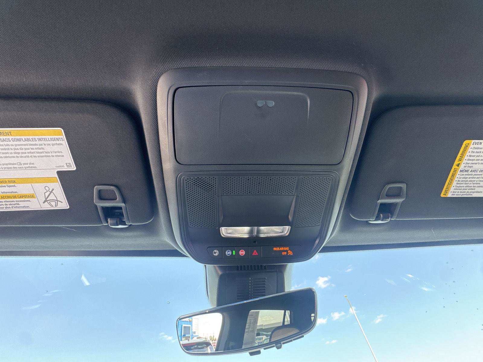 Used 2026 Chevrolet Equinox ACTIV w/ Convenience Package III FWD image 25