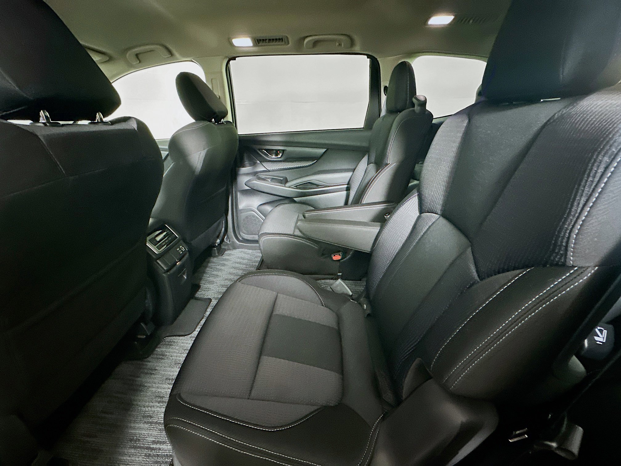 Used 2025 Subaru Ascent Premium image 27