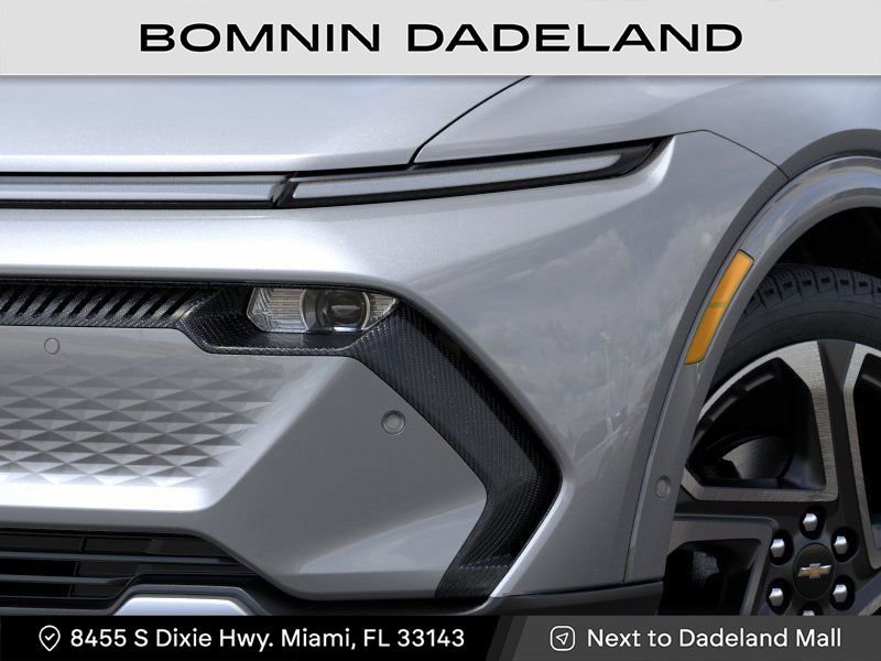 New 2025 Chevrolet Equinox EV LT w/ Convenience Package II image 11