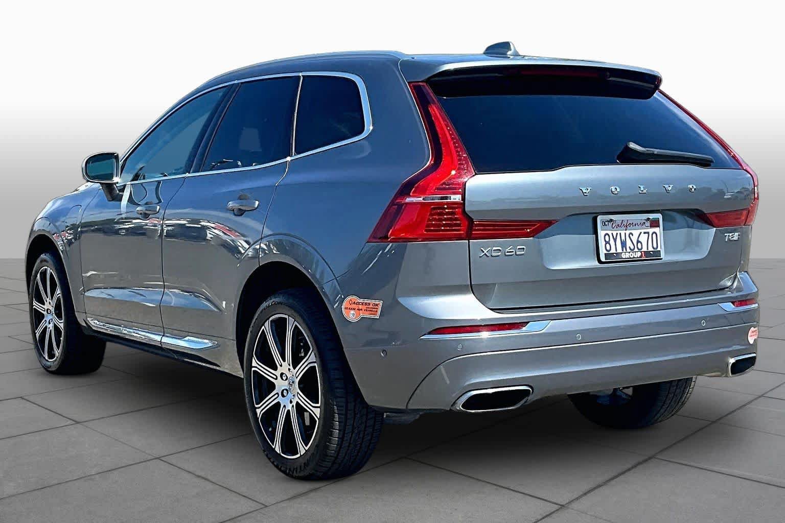 Used 2019 Volvo XC60 T8 Inscription w/ Advanced Package AWD/4WD image 11