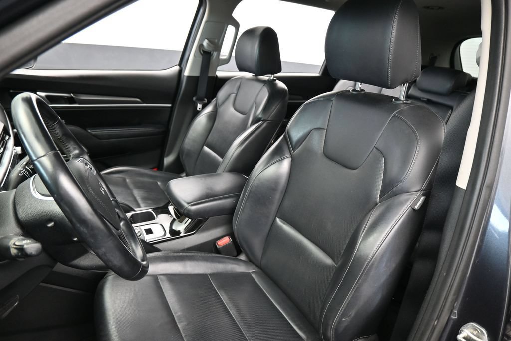 Used 2022 Kia Telluride LX AWD/4WD image 10