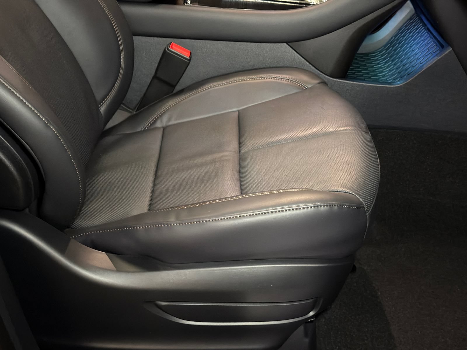 New 2026 Lincoln Aviator Reserve AWD/4WD image 12