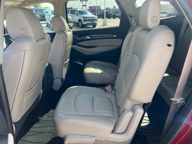 Used 2018 Buick Enclave Essence FWD image 18