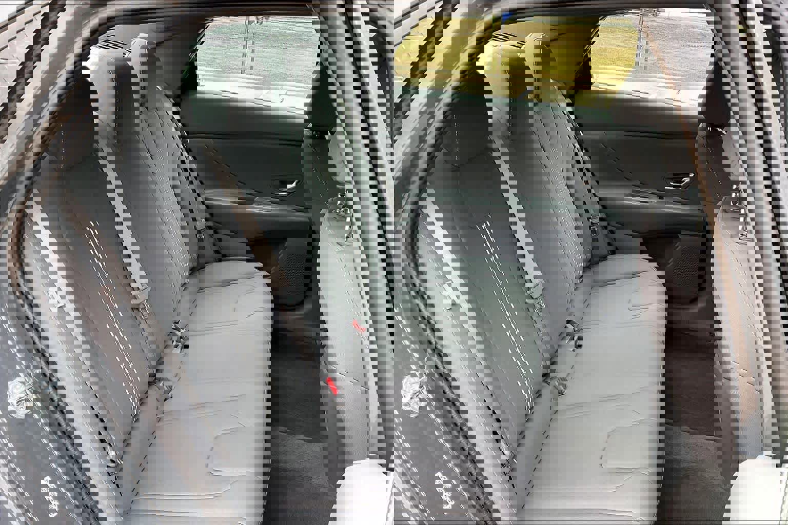 Certified 2024 Hyundai Elantra SEL image 17