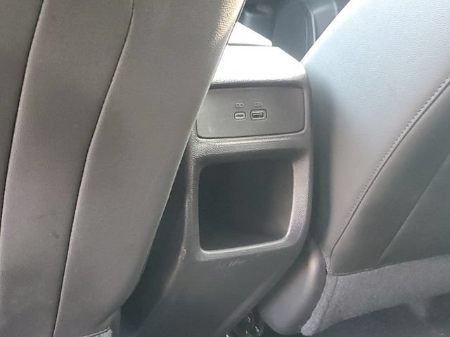 Certified 2024 Chevrolet Trax RS w/ Sunroof Package FWD image 30