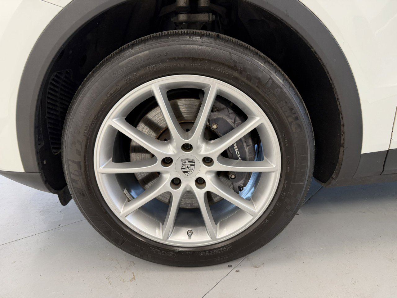 Used 2023 Porsche Cayenne Platinum Edition AWD/4WD image 51