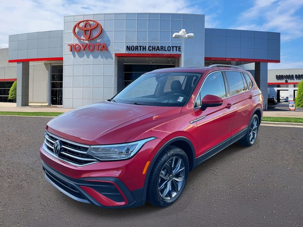 Used 2022 Volkswagen Tiguan SE image 6