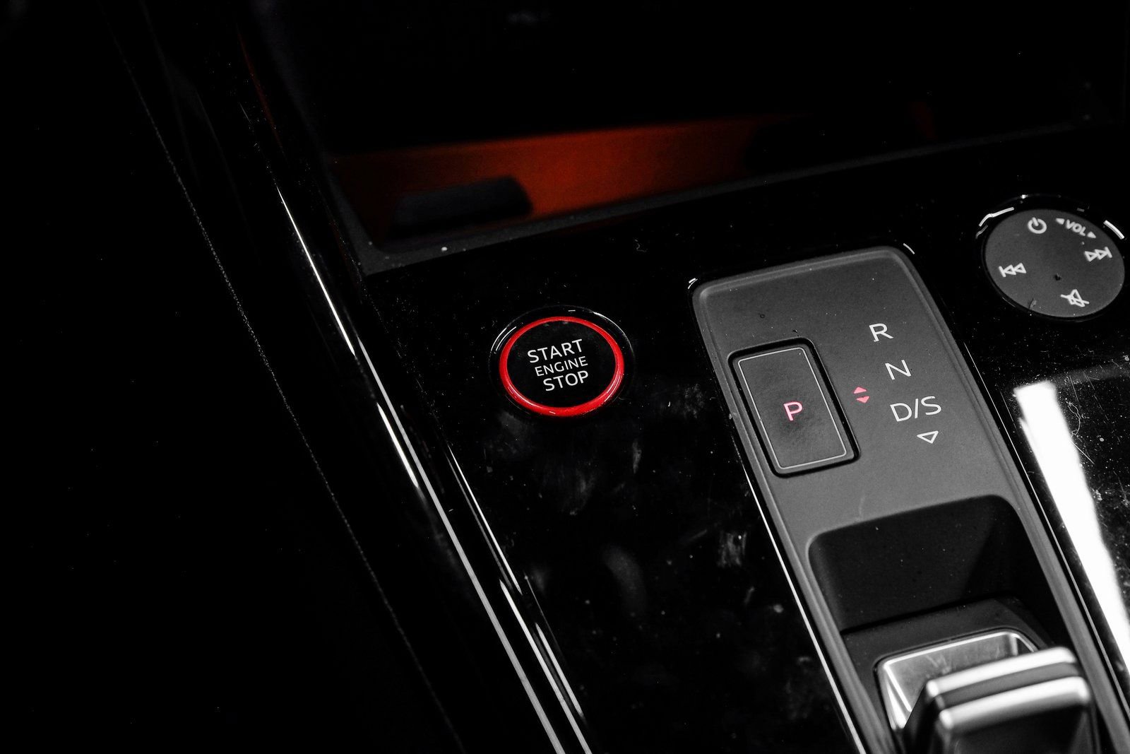 Used 2024 Audi RS 3 AWD/4WD image 29