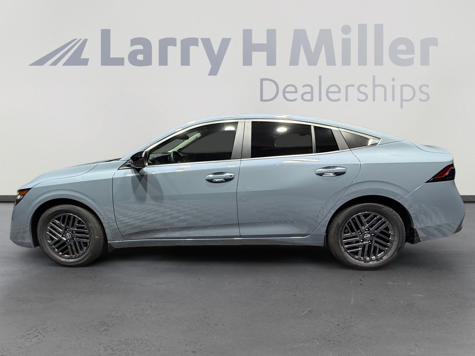 New 2026 Nissan Sentra SV image 2