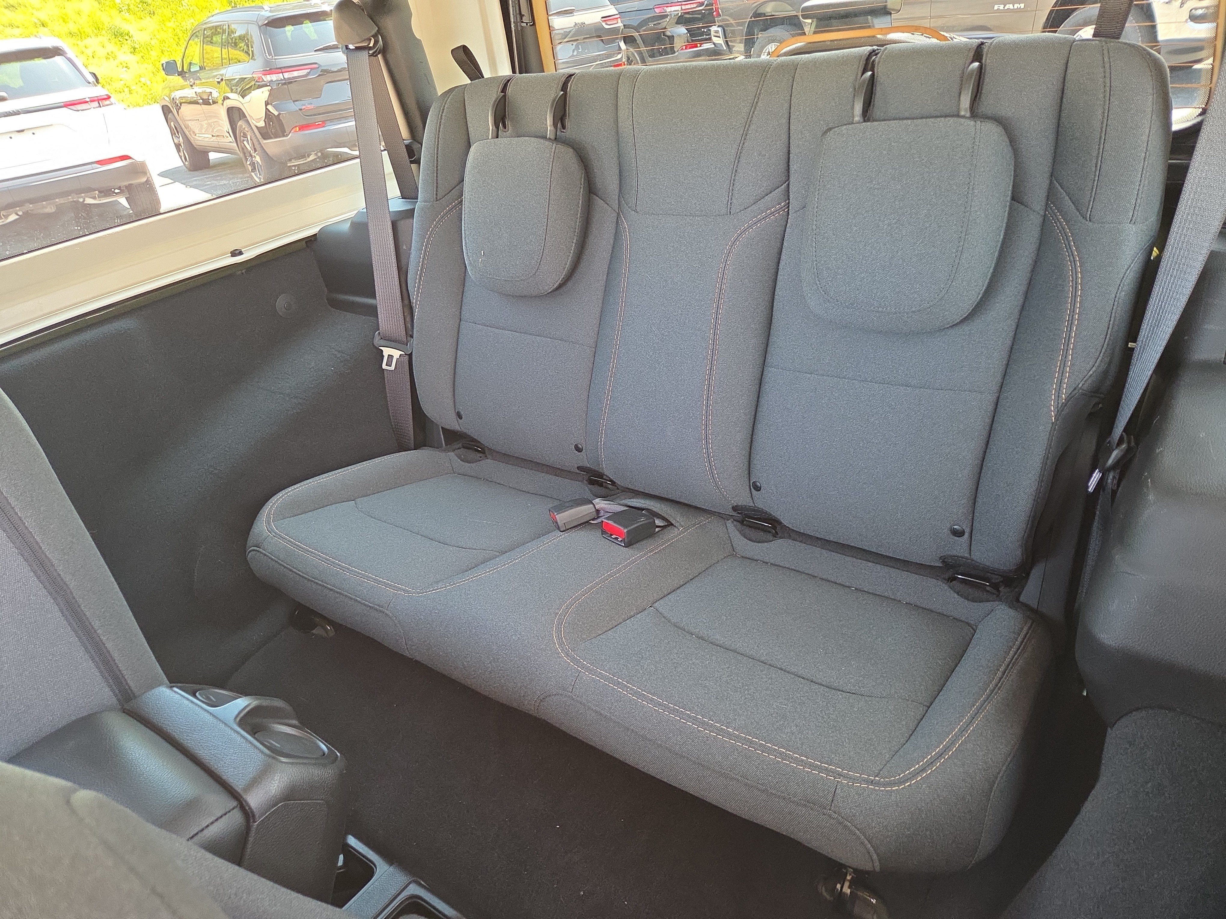 Used 2024 Jeep Wrangler Sport AWD/4WD image 21