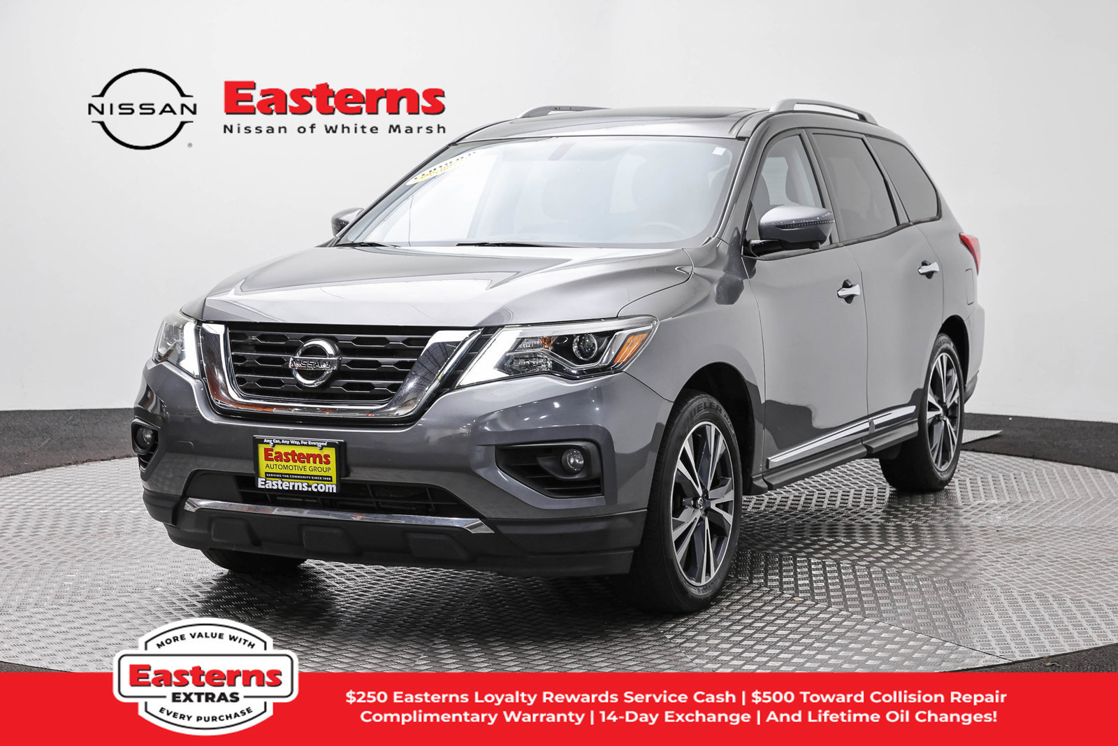 Used 2020 Nissan Pathfinder Platinum AWD/4WD image 1